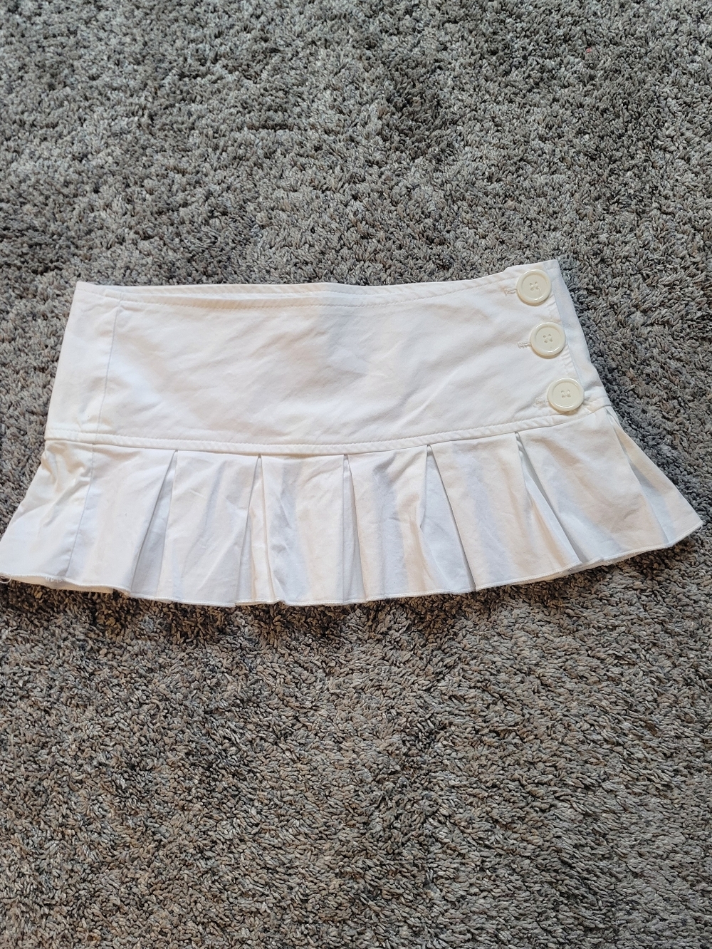 Classic White Pleated Mini Skirt Size Medium Blossom Brand Pleated